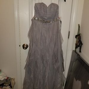 Nights by teeze me size 5 prom dress